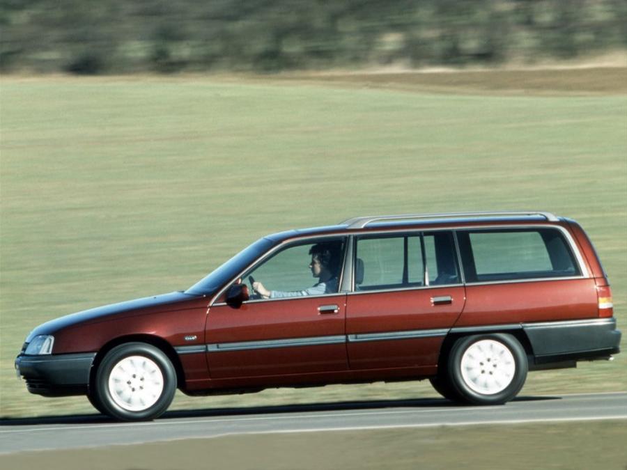  Opel Omega Caravan 1986 года  (фото 2 из 14)